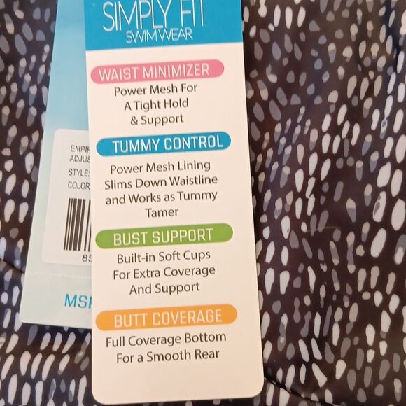 NWT. Simply Fit Black and White Empire Swim Dress - Picture 9 of 12